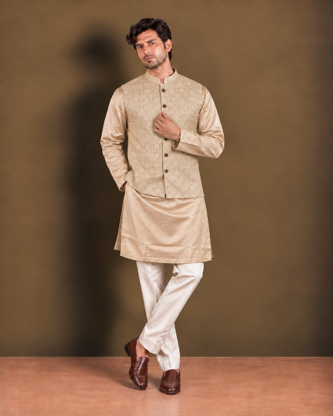 Ivory Textured Bundi Jacket & Coordinated Kurta Set